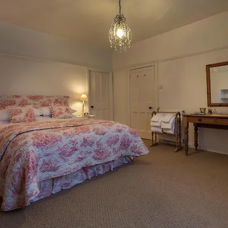 2 Bed In Over Sands Lcc01 *