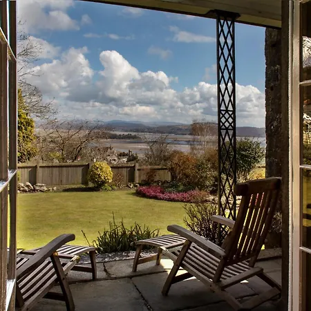 2 Bed In Over Sands Lcc01
