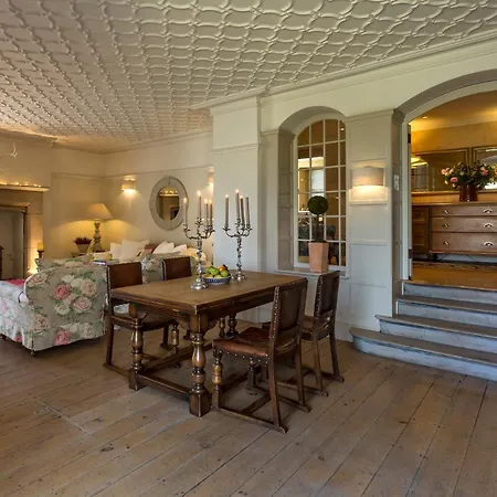 2 Bed In Over Sands Lcc01 Ferienhaus Grange-over-Sands