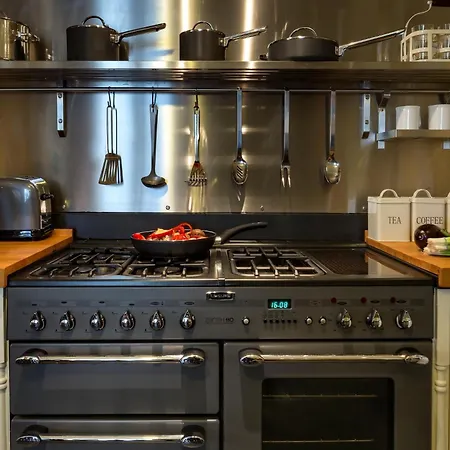 2 Bed In Over Sands Lcc01