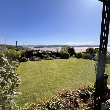 2 Bed In Over Sands Oc-lcc01 Appartement